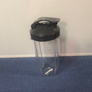 NutriBullet Replacement Cup with Lid Gray‎ 24 oz To Go Travel